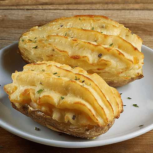 Twice Baked Potatoes with Sour Cream, Cheddar and Chives