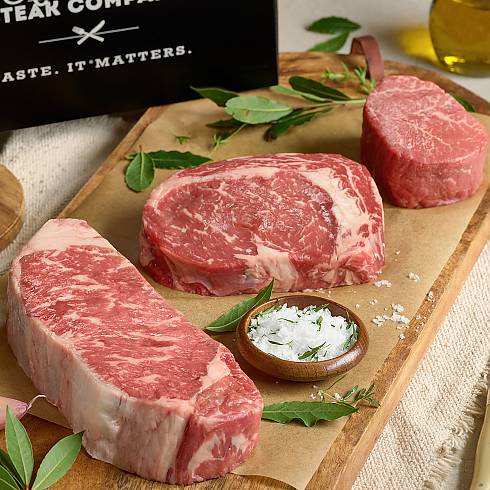 The Kansas City Steak Company 2017 Catalog Holiday Gifts That Sizzle Brand  New